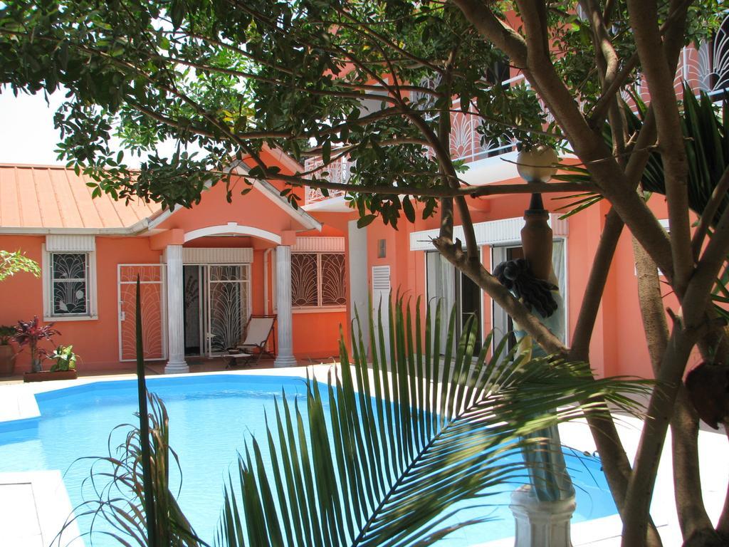 Avamada Lodge Ivato  Esterno foto